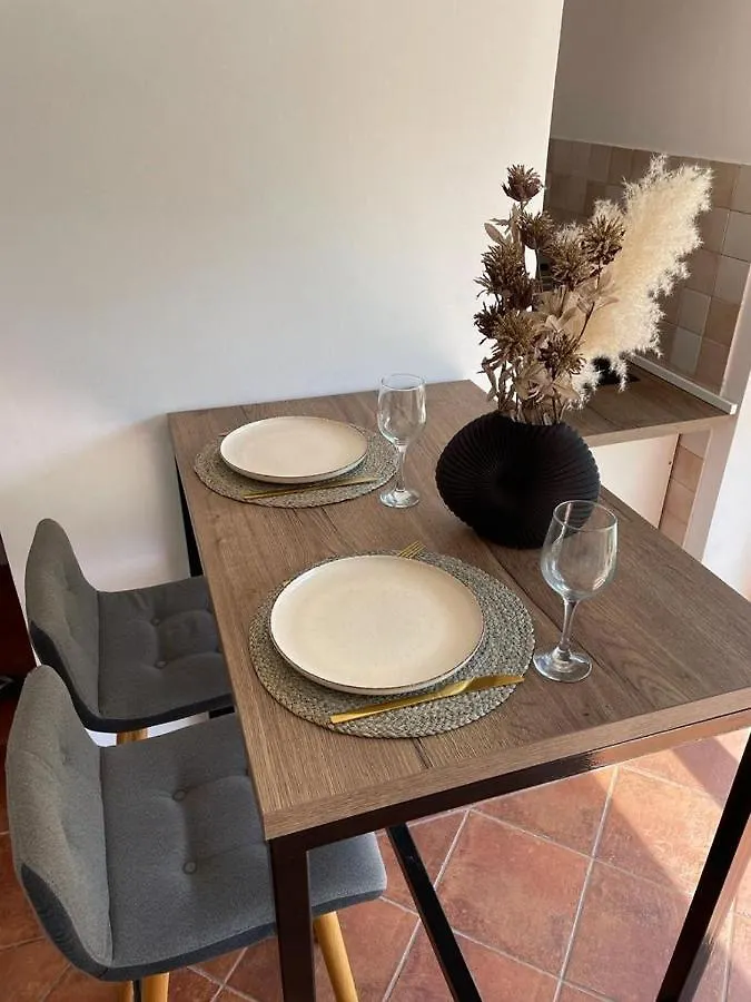 Leone Apartments With Free Parking Pula