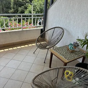 https://apartment-jasna-b.primorje-gorskikotar.com